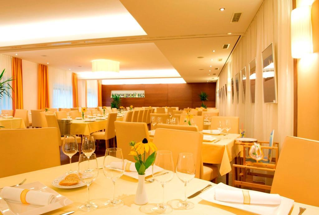 Stadthotel Eggenburg Εξωτερικό φωτογραφία