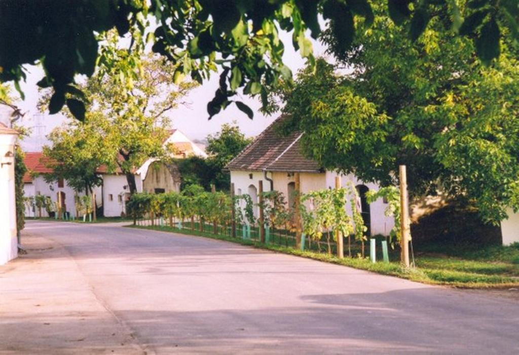 Stadthotel Eggenburg Εξωτερικό φωτογραφία